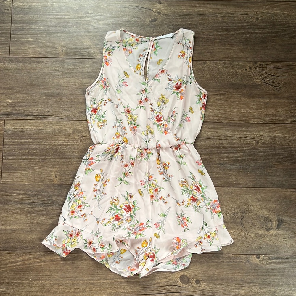 Lush Romper, light pink with florals. Size small.